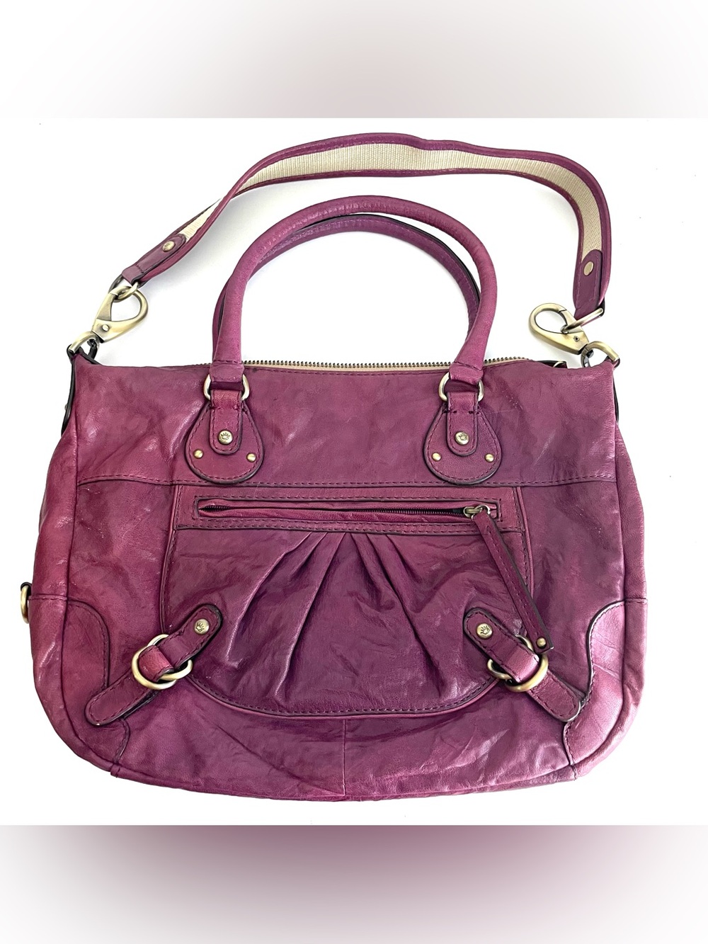Gianni Bini Vintage Leather Magenta plum color satchel shoulder bag.